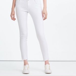 Zara Trafaluc White Skinny Jeans
